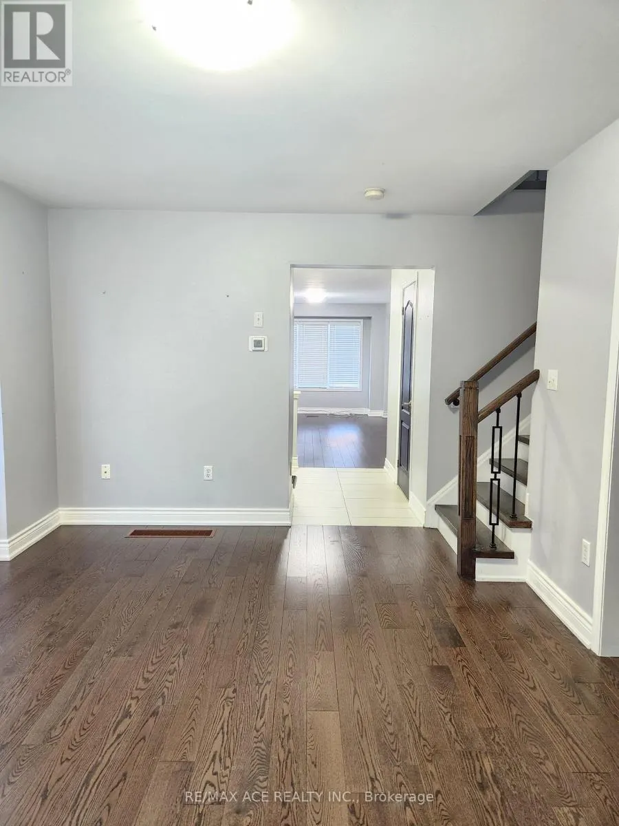 32 KEATS TERRACE