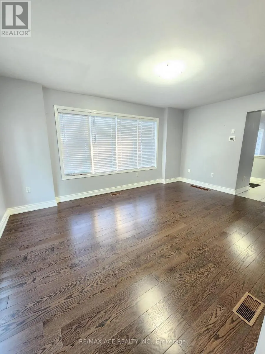 32 KEATS TERRACE