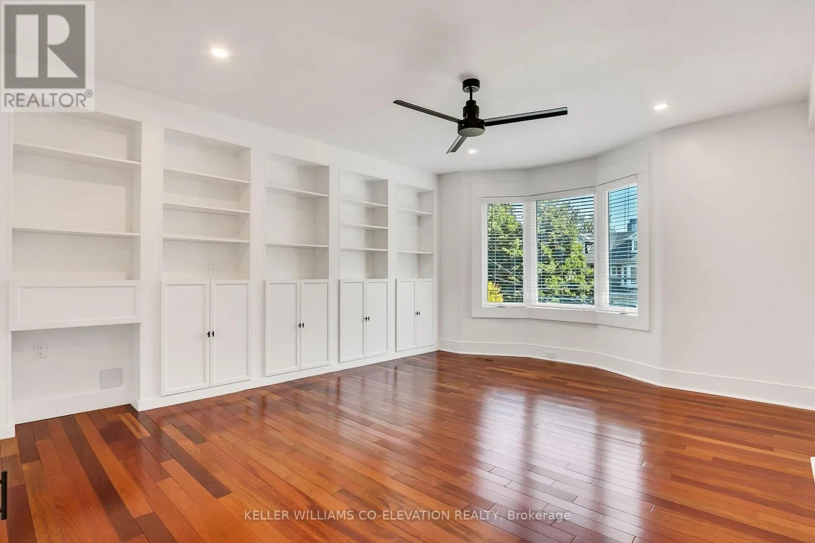 UPPER - 20 KENNETH AVENUE