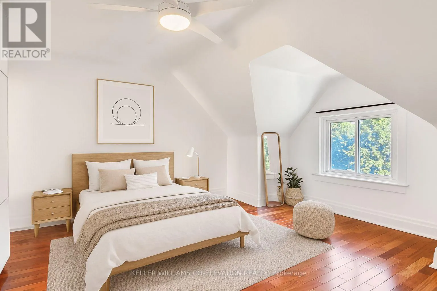UPPER - 20 KENNETH AVENUE
