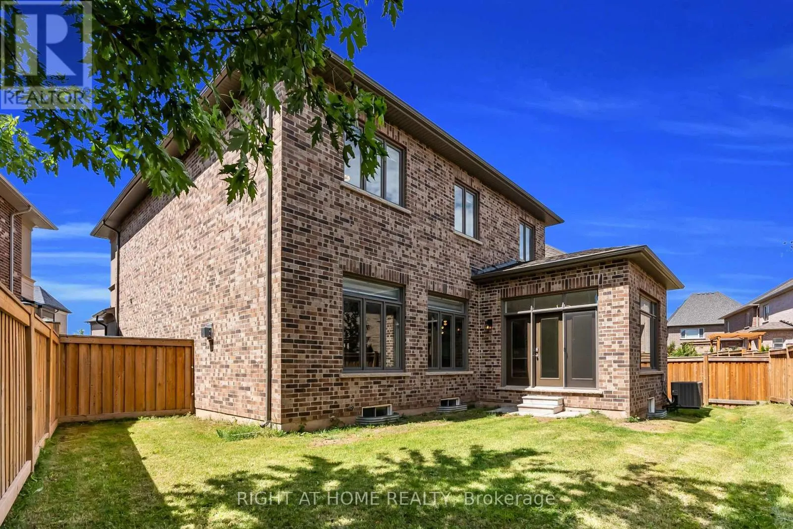 3175 DANIEL WAY