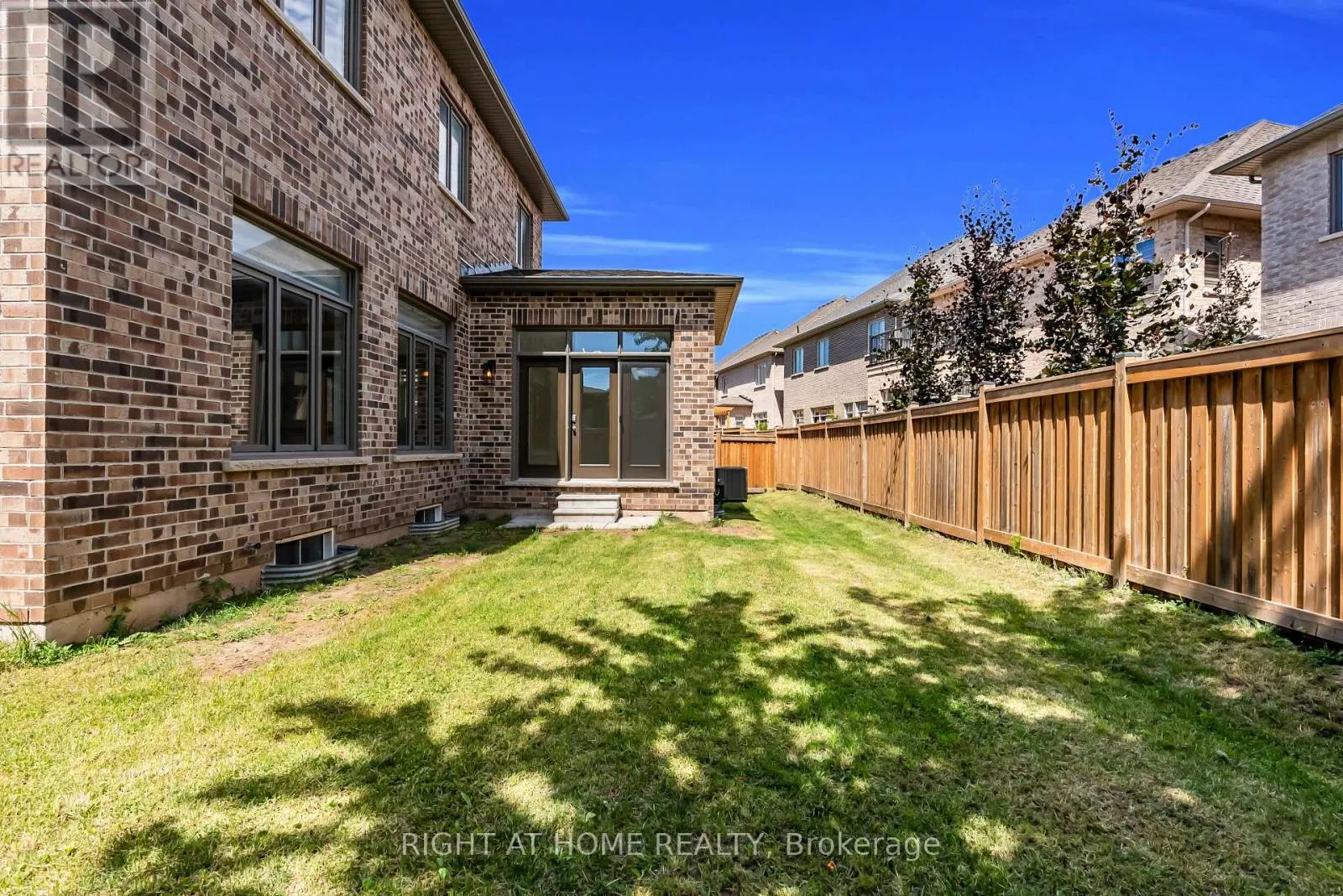 3175 DANIEL WAY