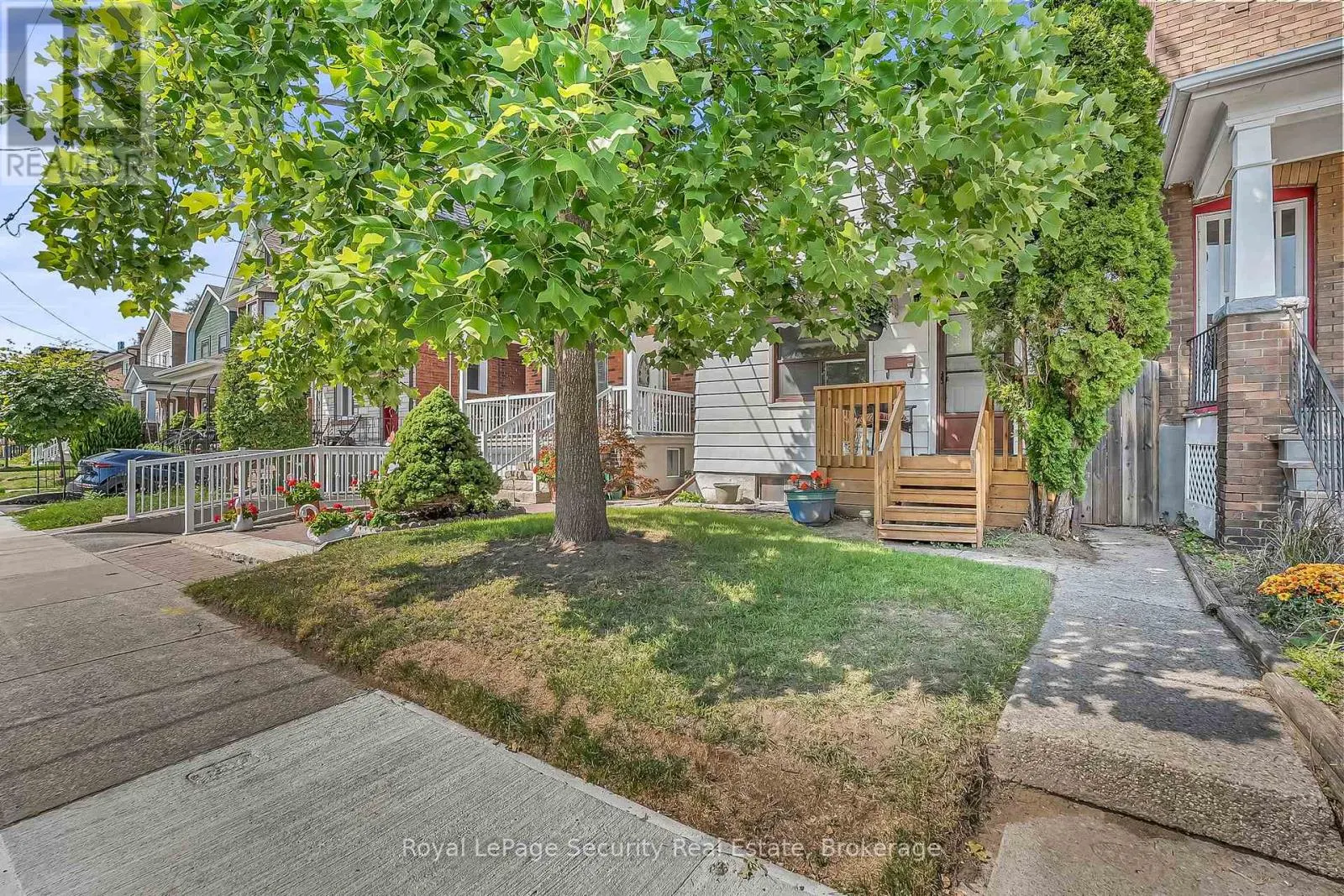14 MORLAND ROAD