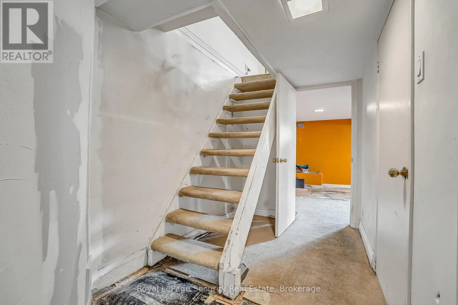 14 MORLAND ROAD