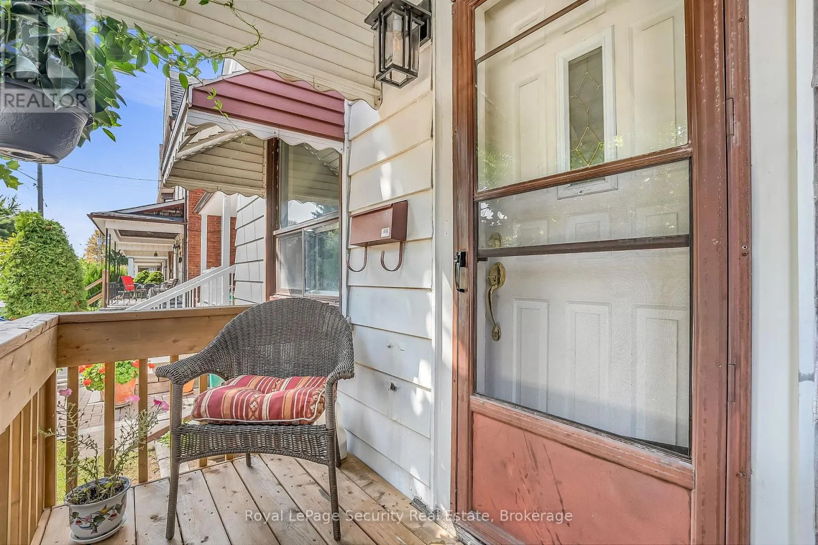 14 MORLAND ROAD