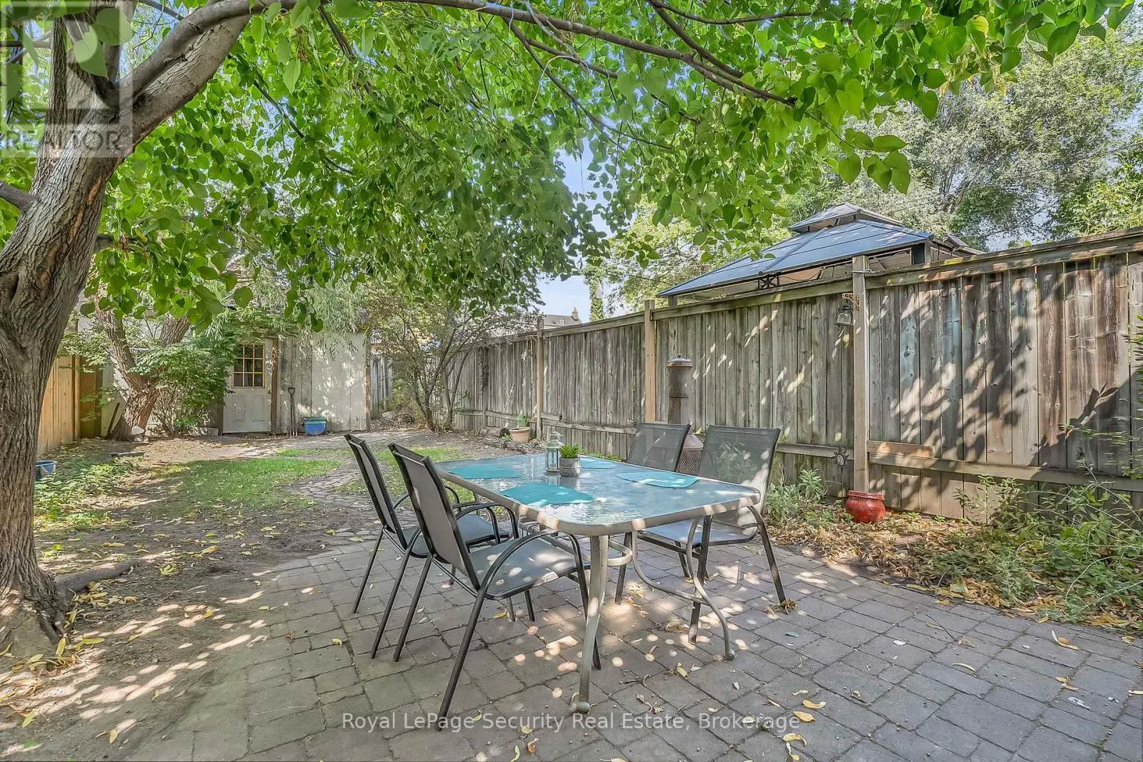 14 MORLAND ROAD