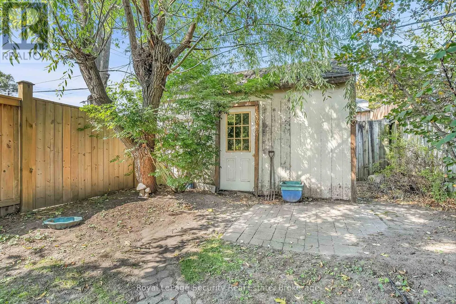 14 MORLAND ROAD