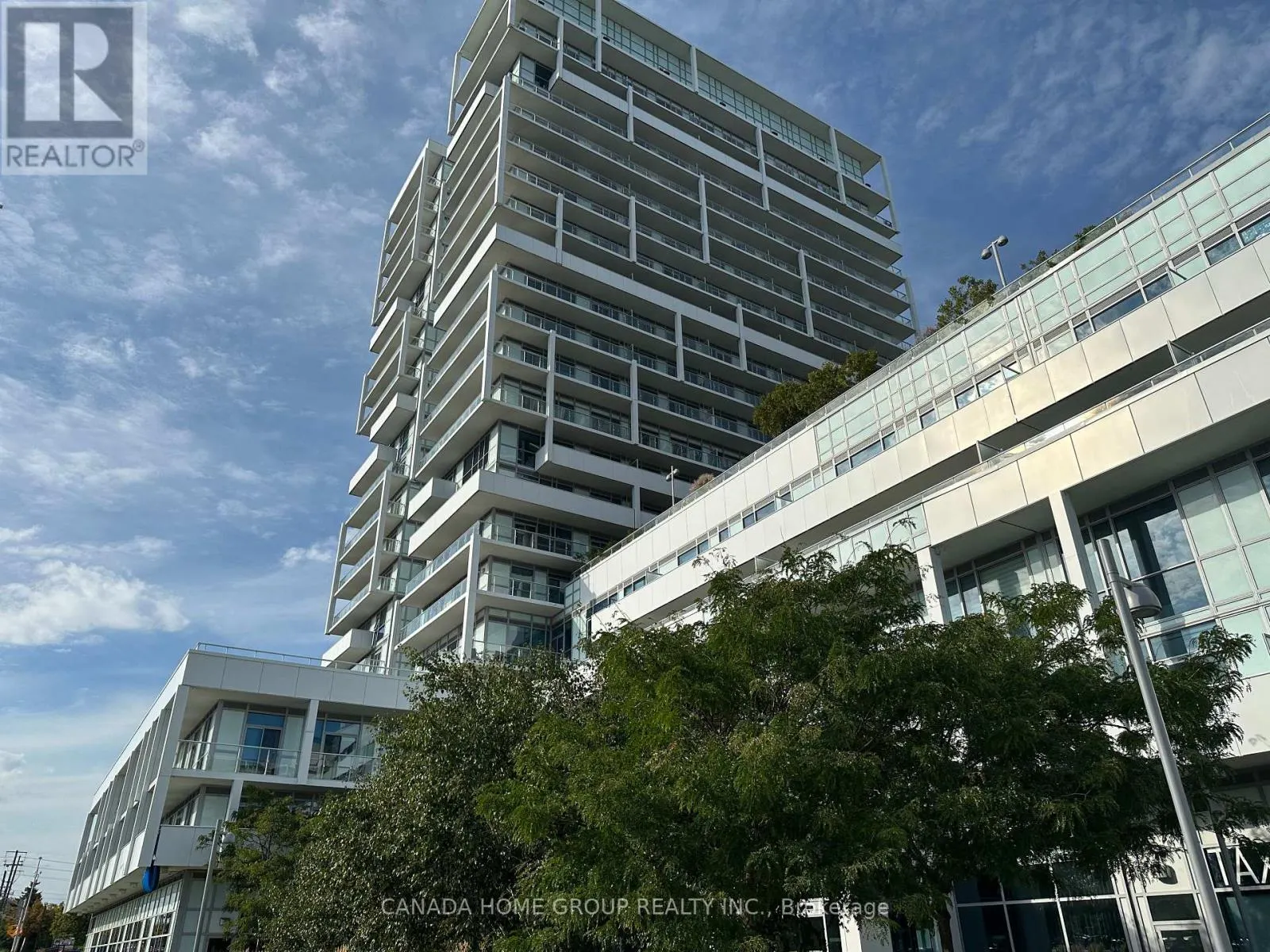1410 - 65 SPEERS ROAD