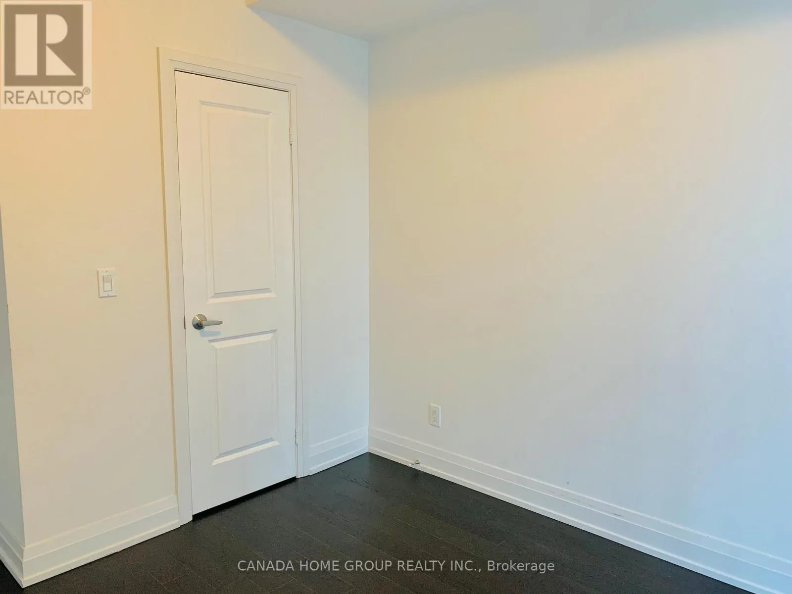 1410 - 65 SPEERS ROAD
