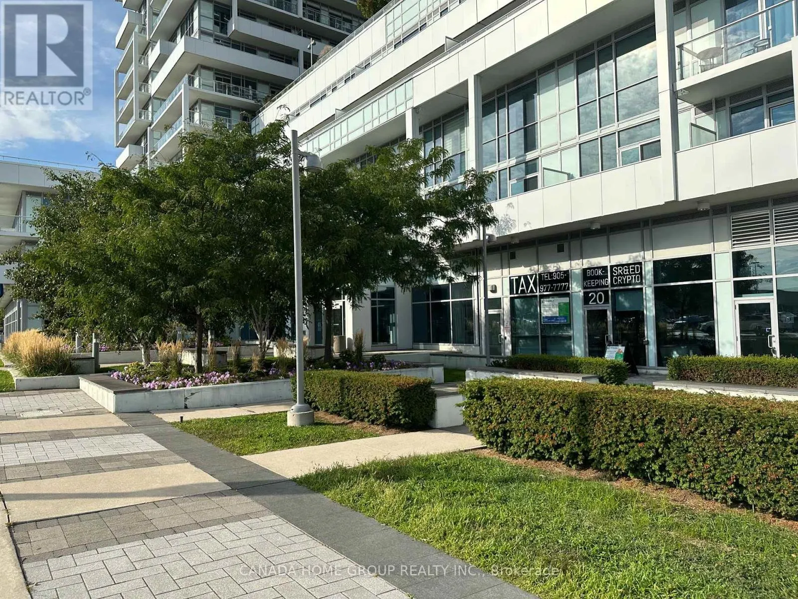 1410 - 65 SPEERS ROAD