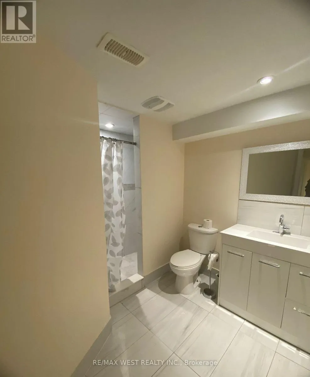 BASEMENT - 18 KING GEORGE ROAD