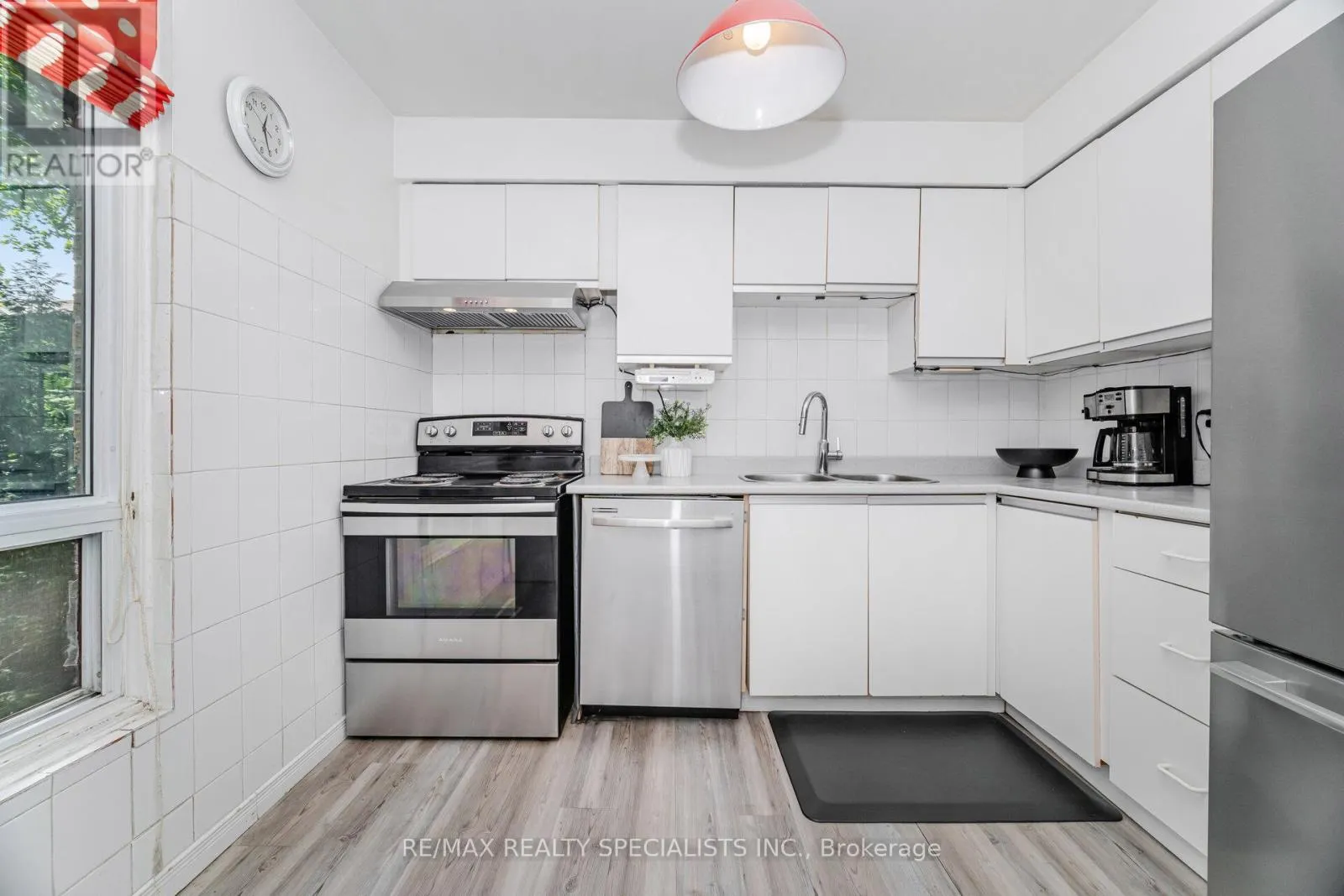 74 - 2020 SOUTH MILLWAY
