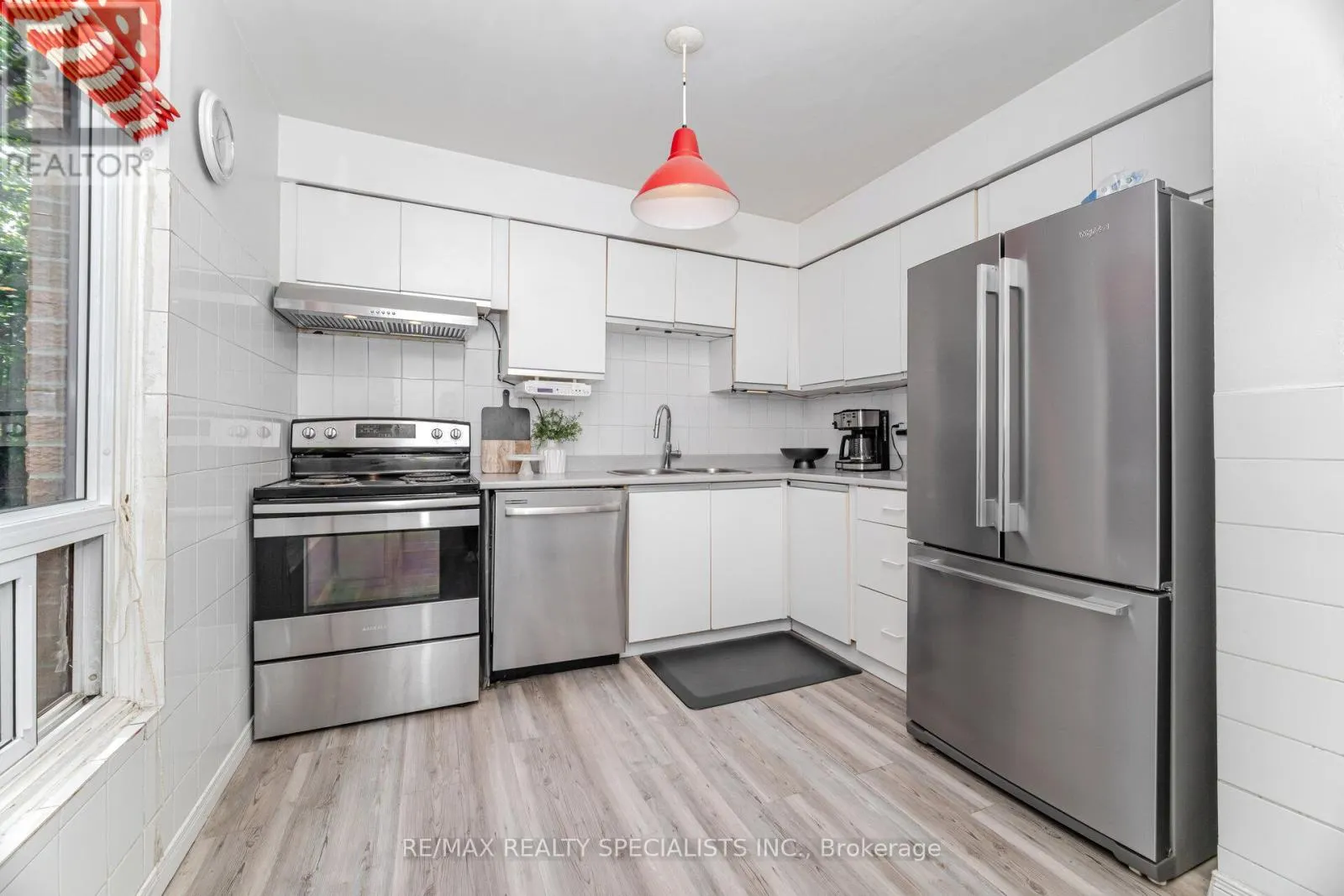 74 - 2020 SOUTH MILLWAY