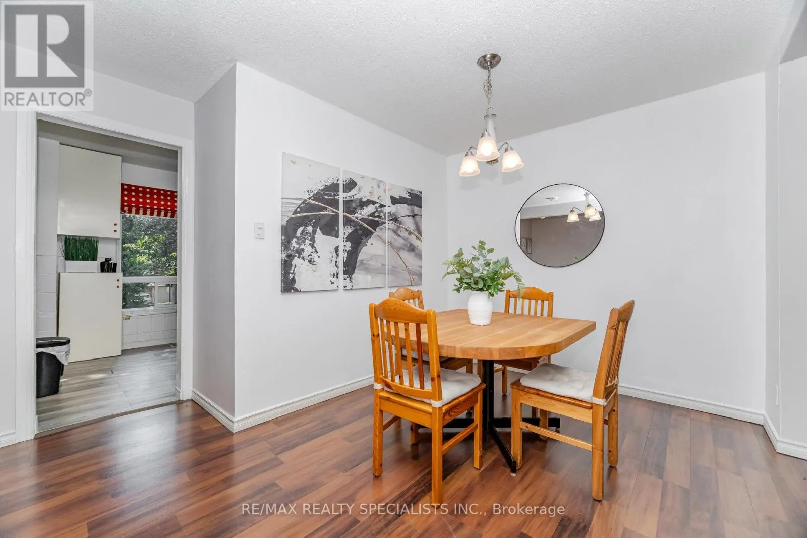 74 - 2020 SOUTH MILLWAY