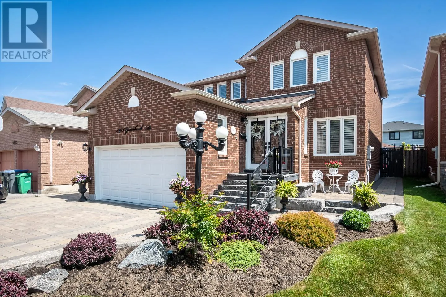 5971 GROSSBEAK DRIVE