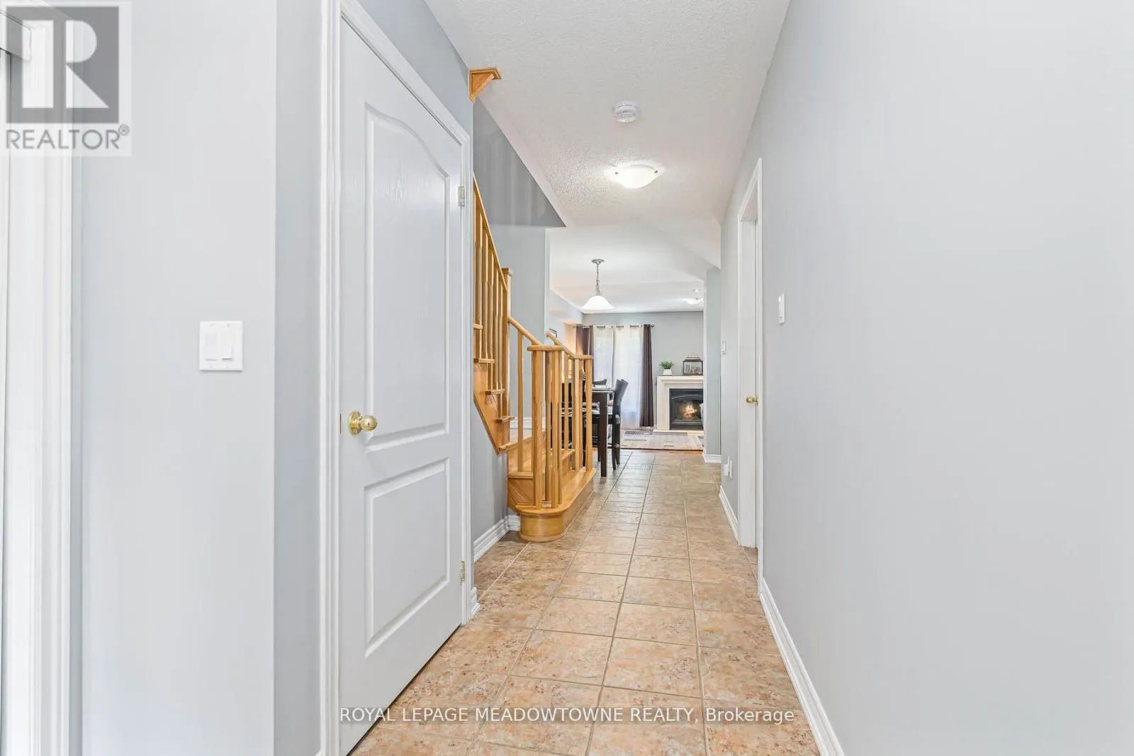 11 - 102 CEDARBROOK ROAD