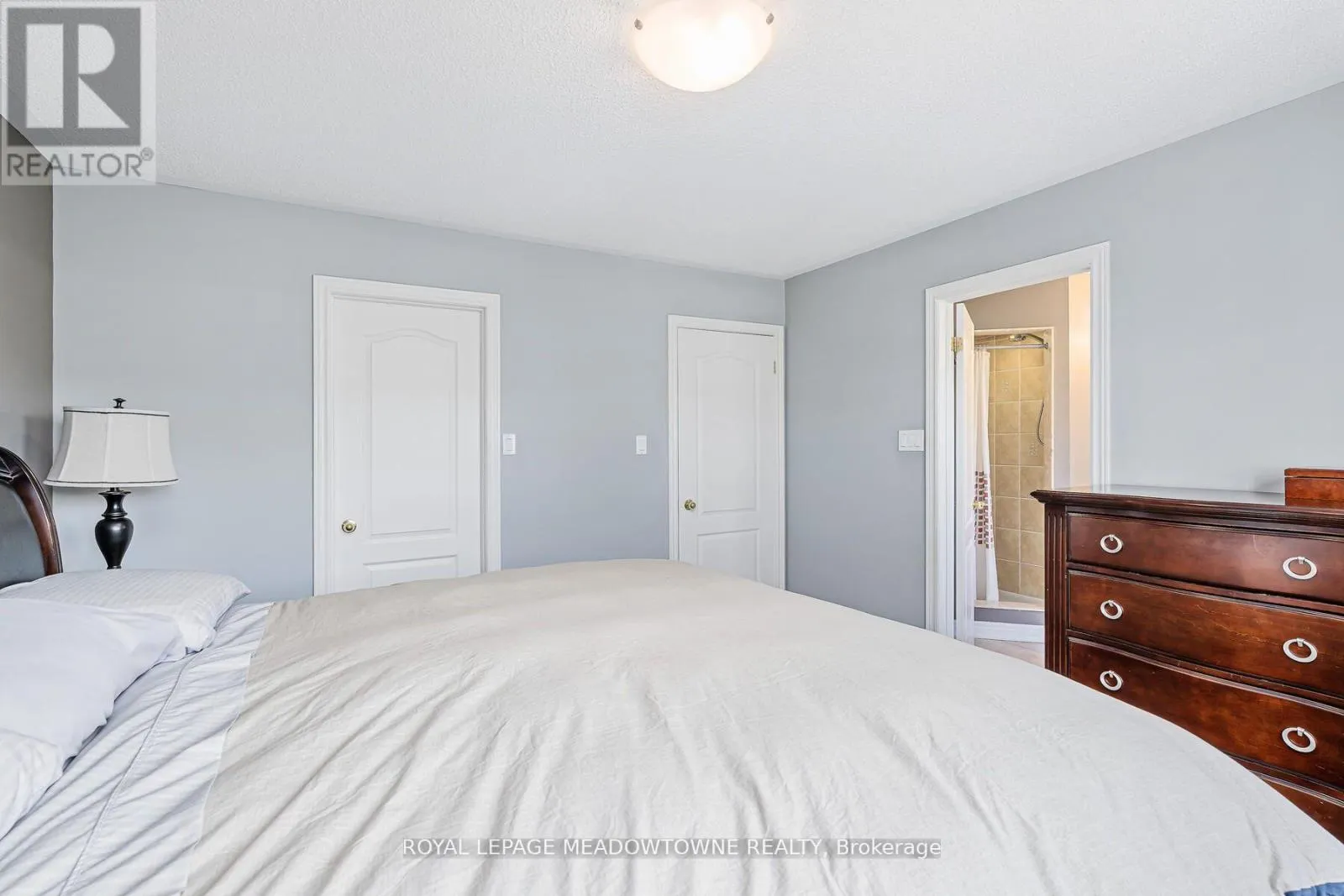 11 - 102 CEDARBROOK ROAD