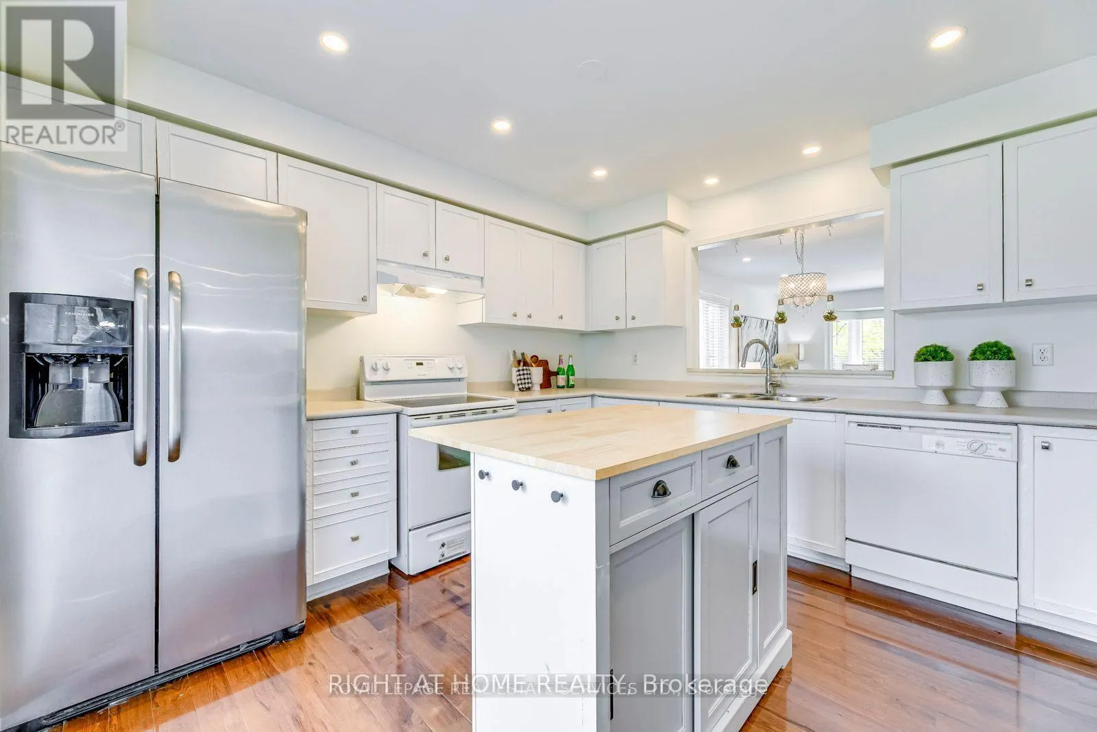99 - 5910 GREENSBORO DRIVE