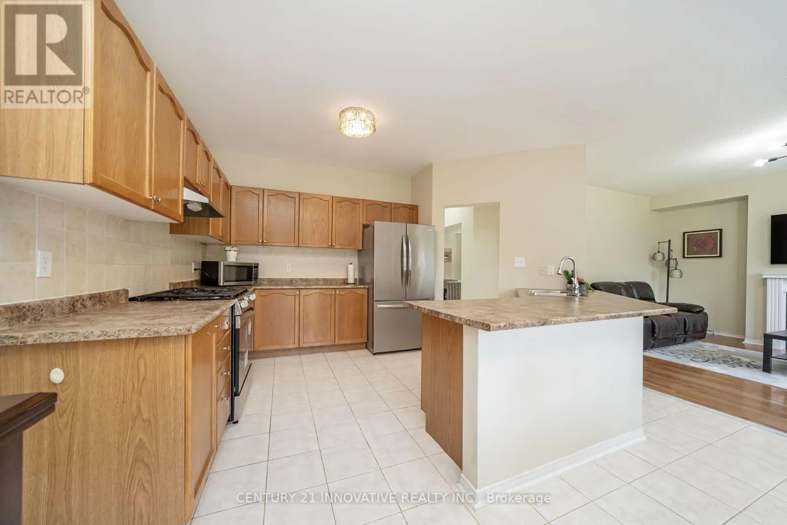 4876 POTOMAC COURT