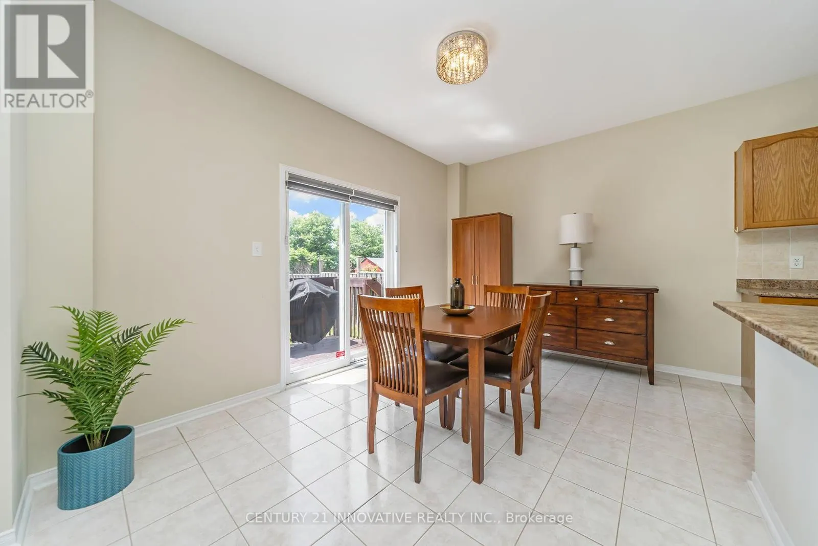 4876 POTOMAC COURT