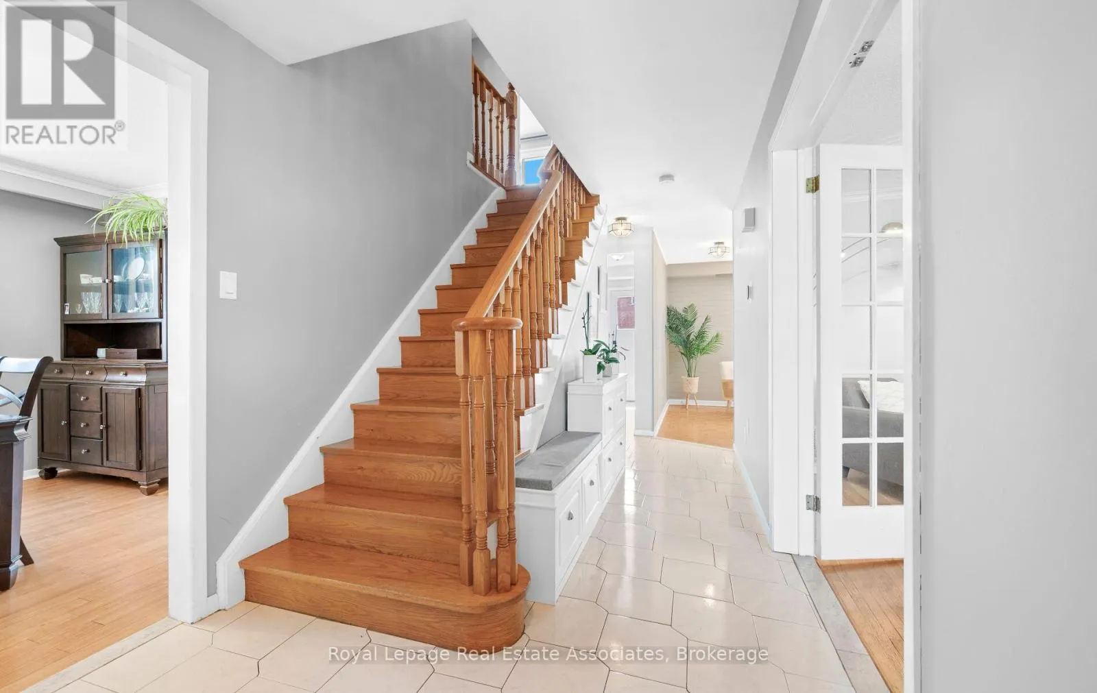 296 CHANTENAY DRIVE