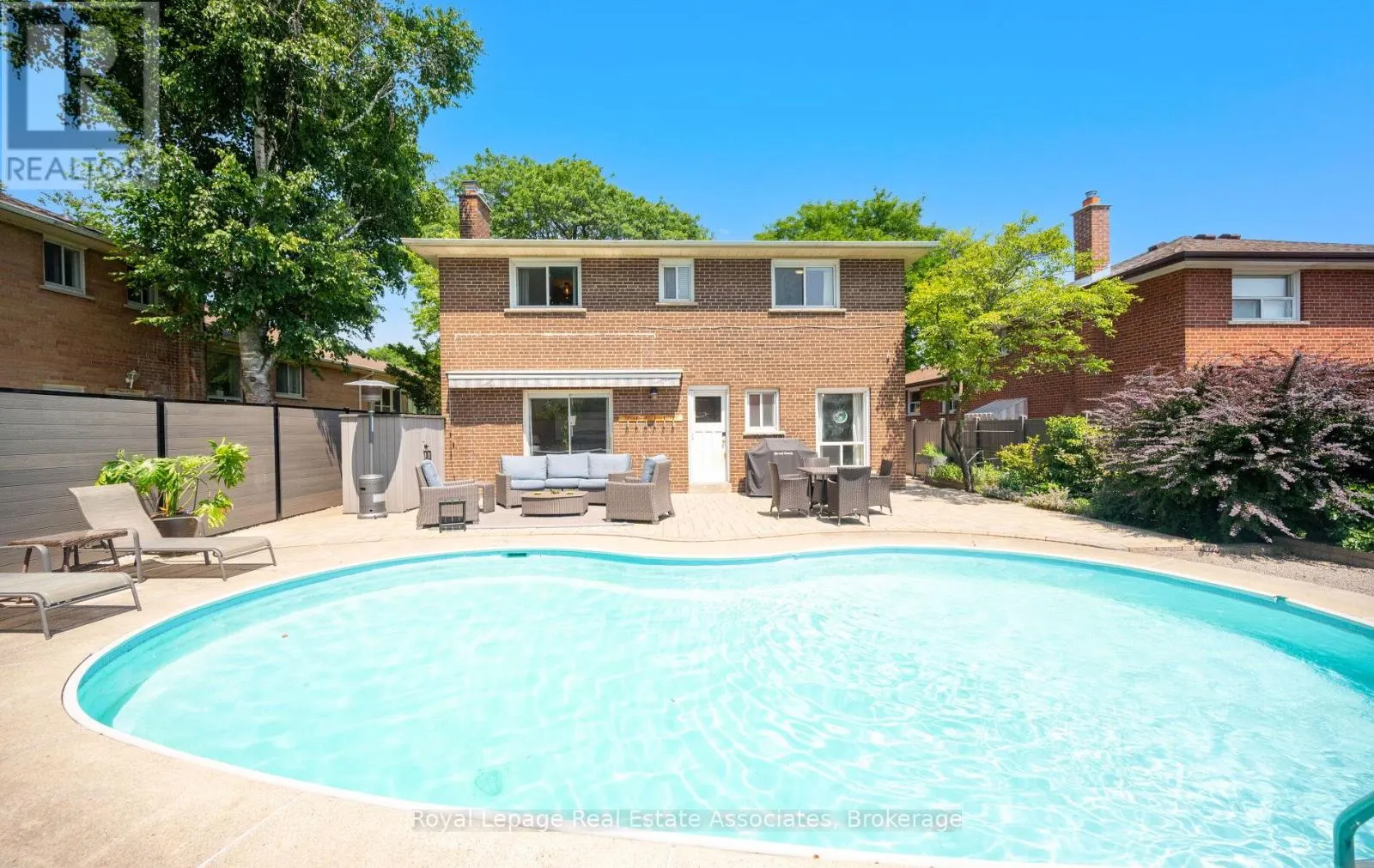 296 CHANTENAY DRIVE