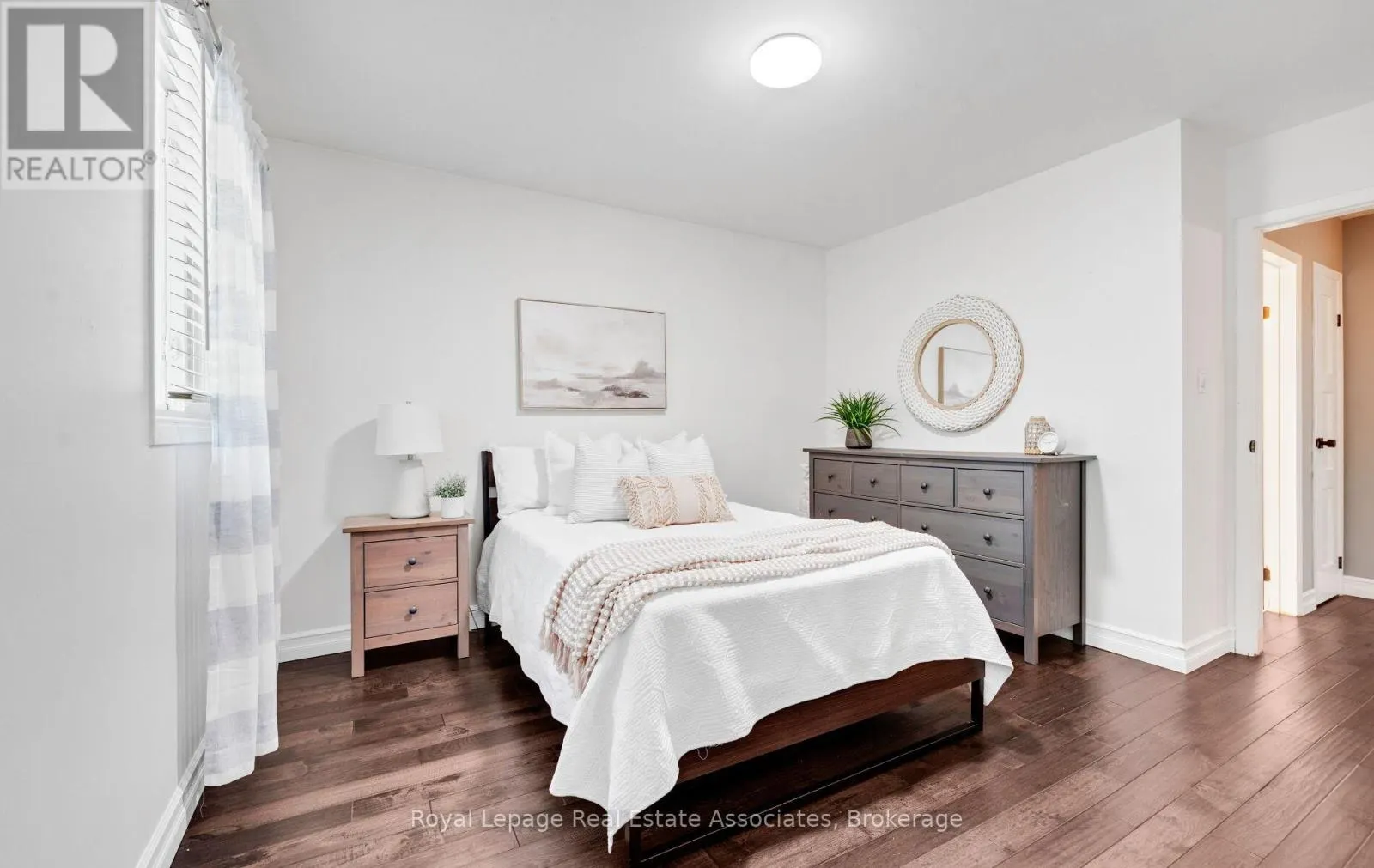 296 CHANTENAY DRIVE