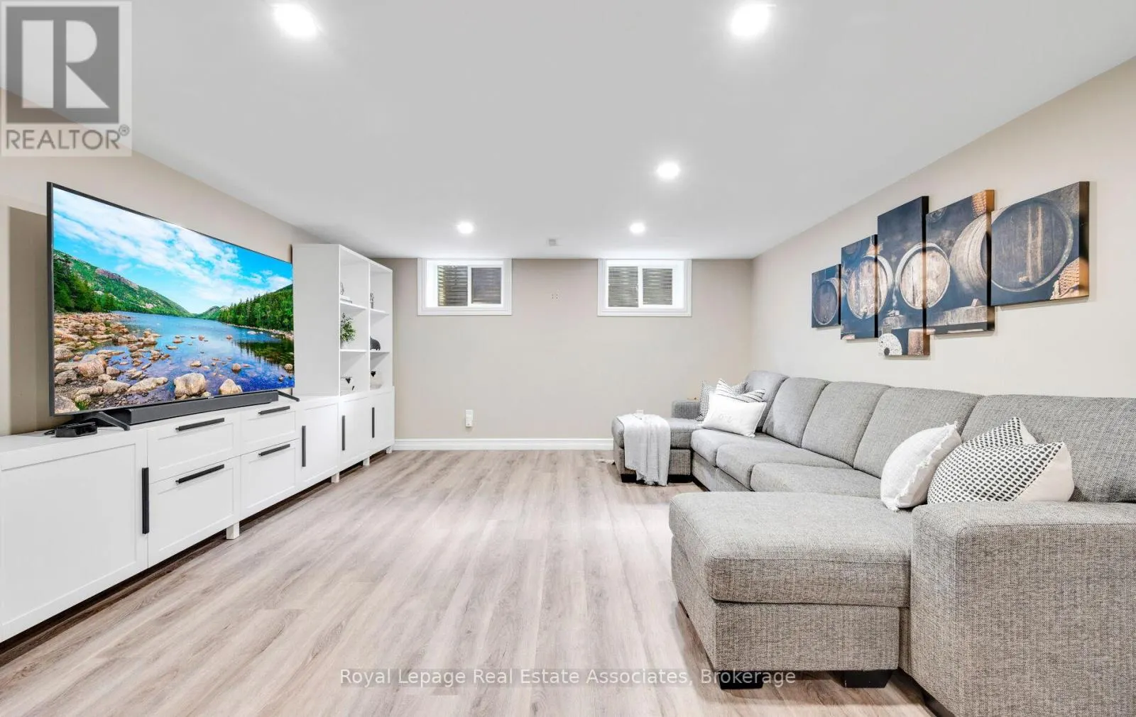 296 CHANTENAY DRIVE