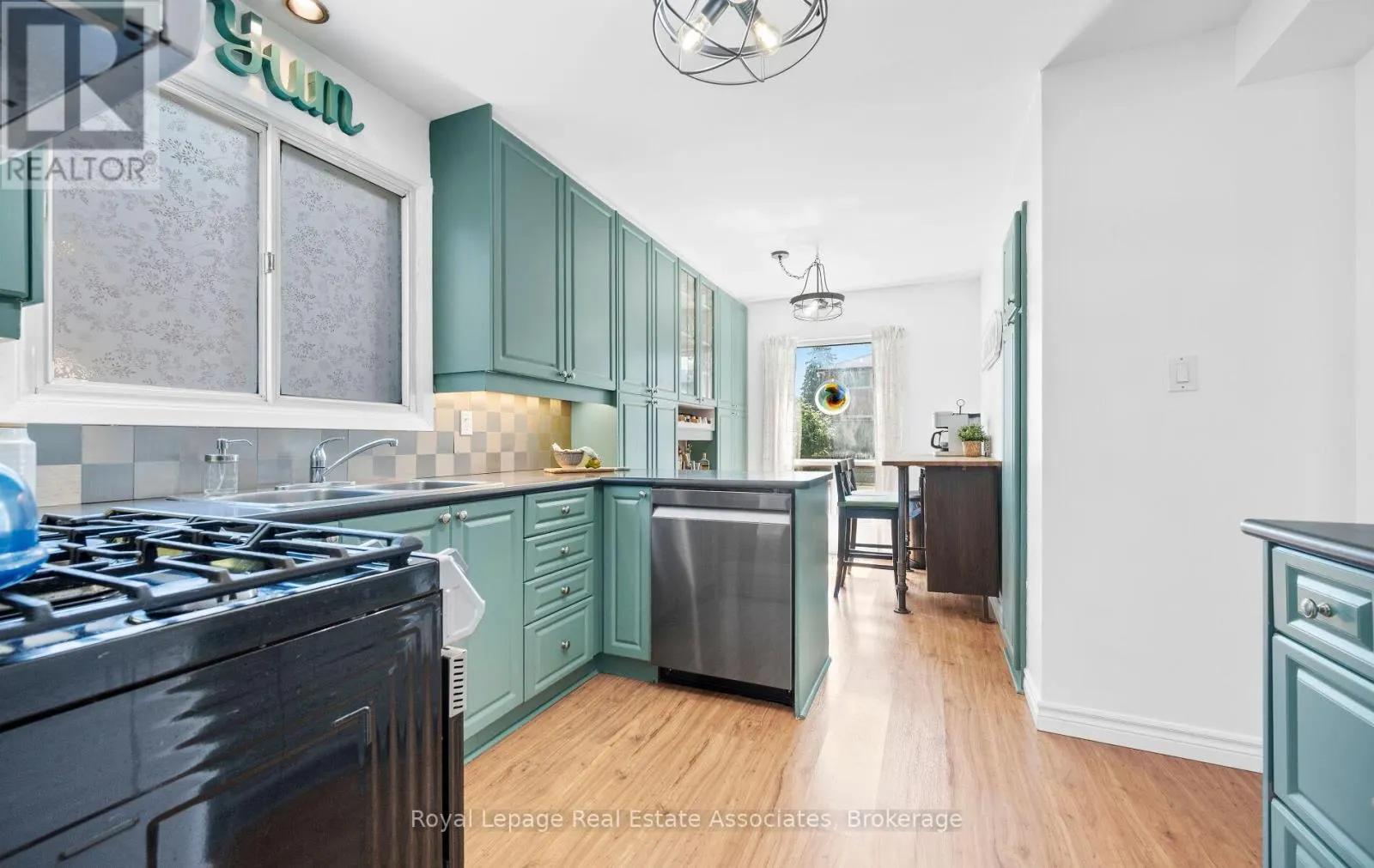 296 CHANTENAY DRIVE