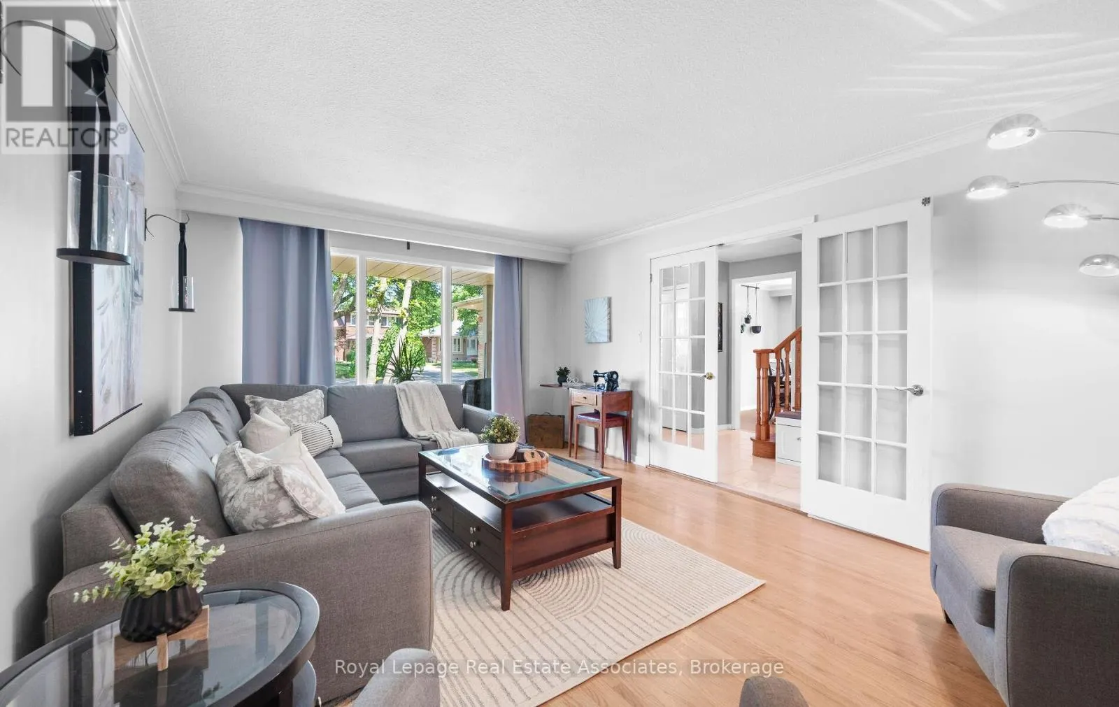 296 CHANTENAY DRIVE