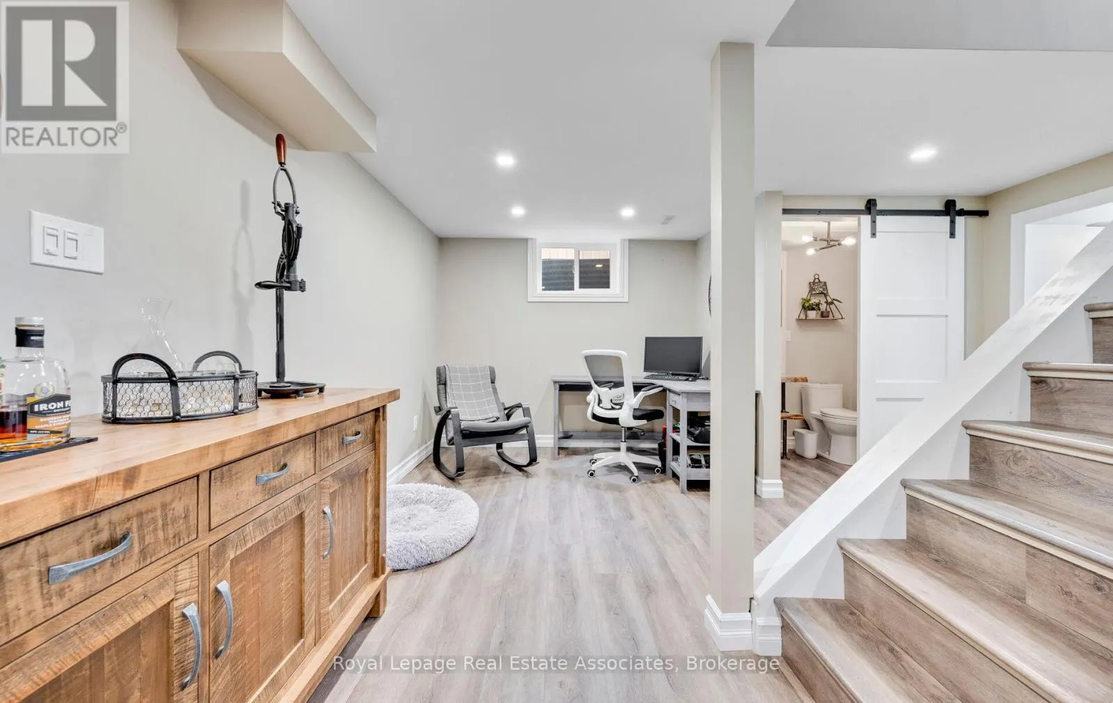 296 CHANTENAY DRIVE