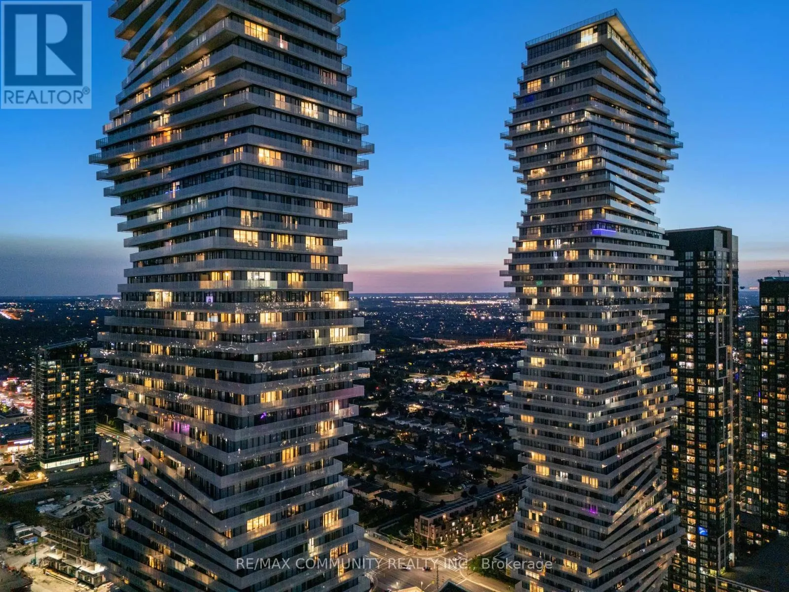 2510 - 3883 QUARTZ ROAD