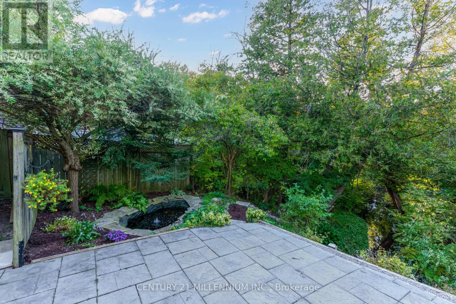 43 BRENDA BOULEVARD