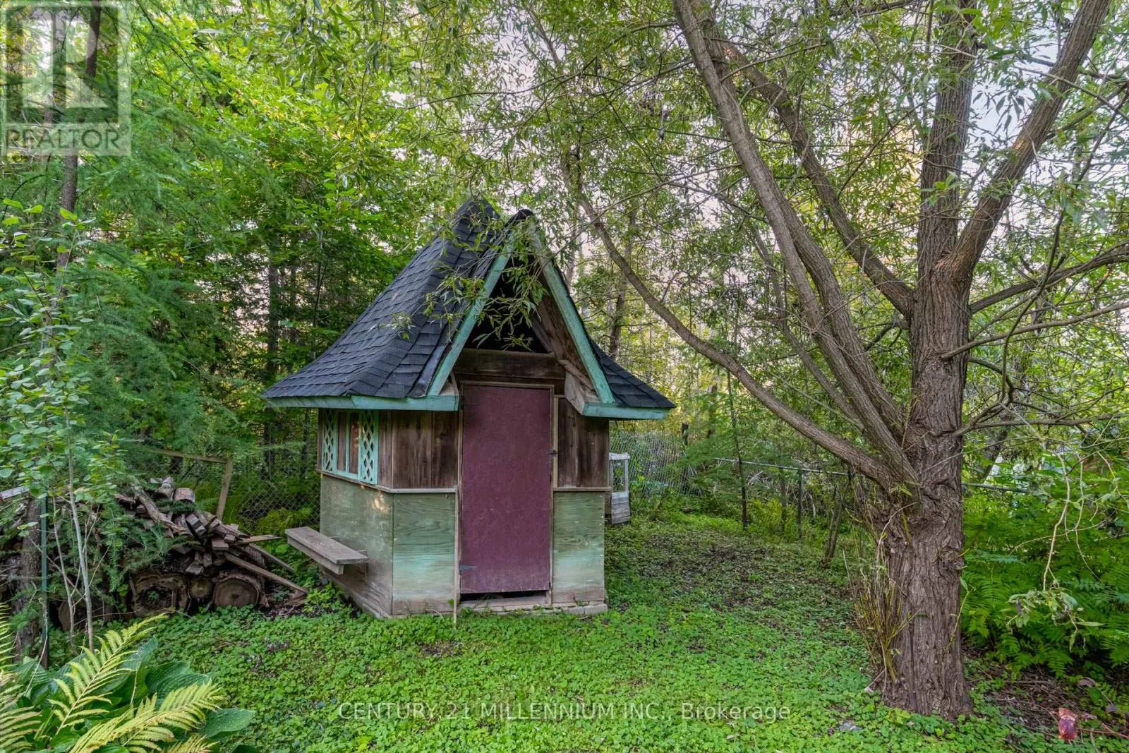43 BRENDA BOULEVARD