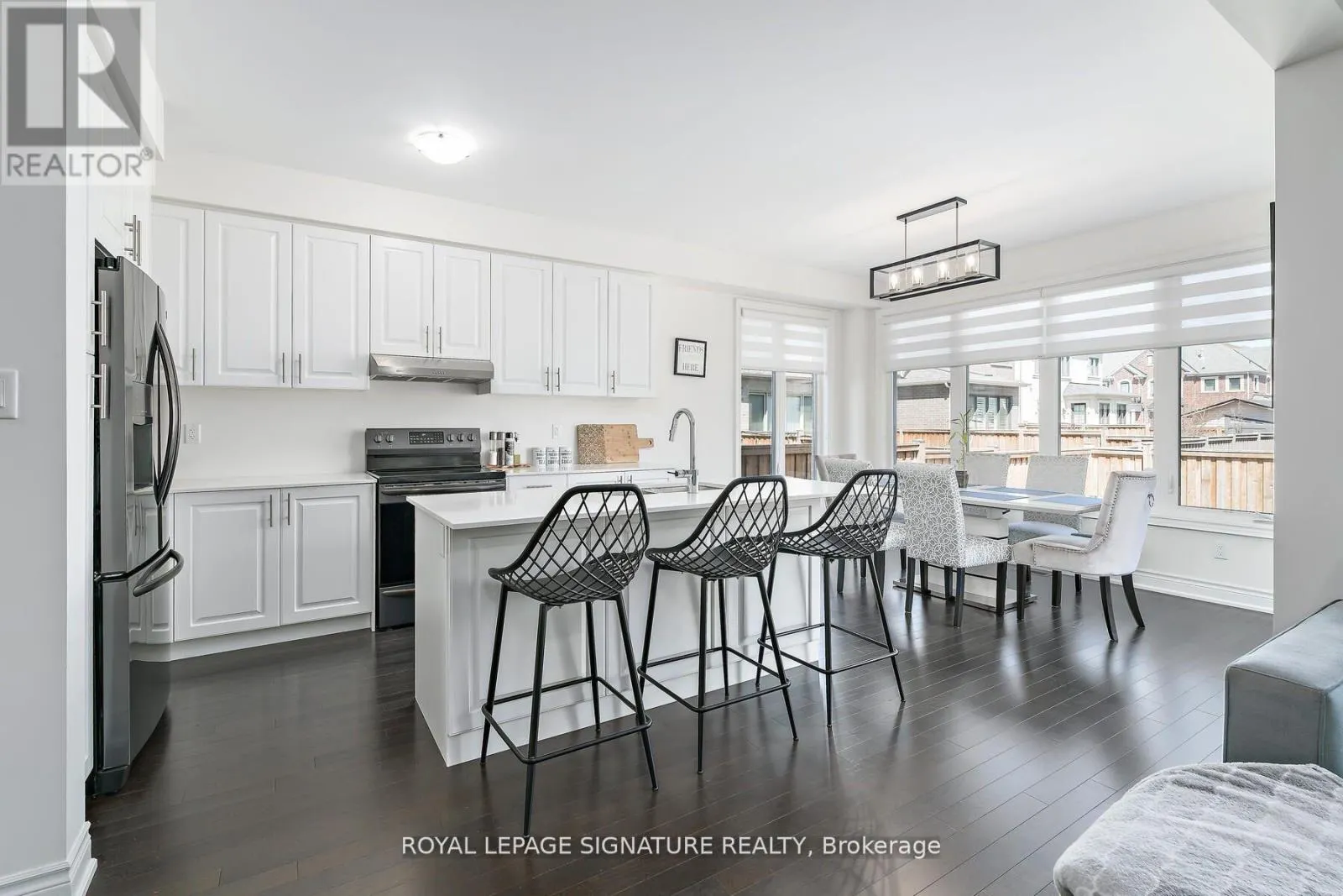 21 VINEYARD DRIVE