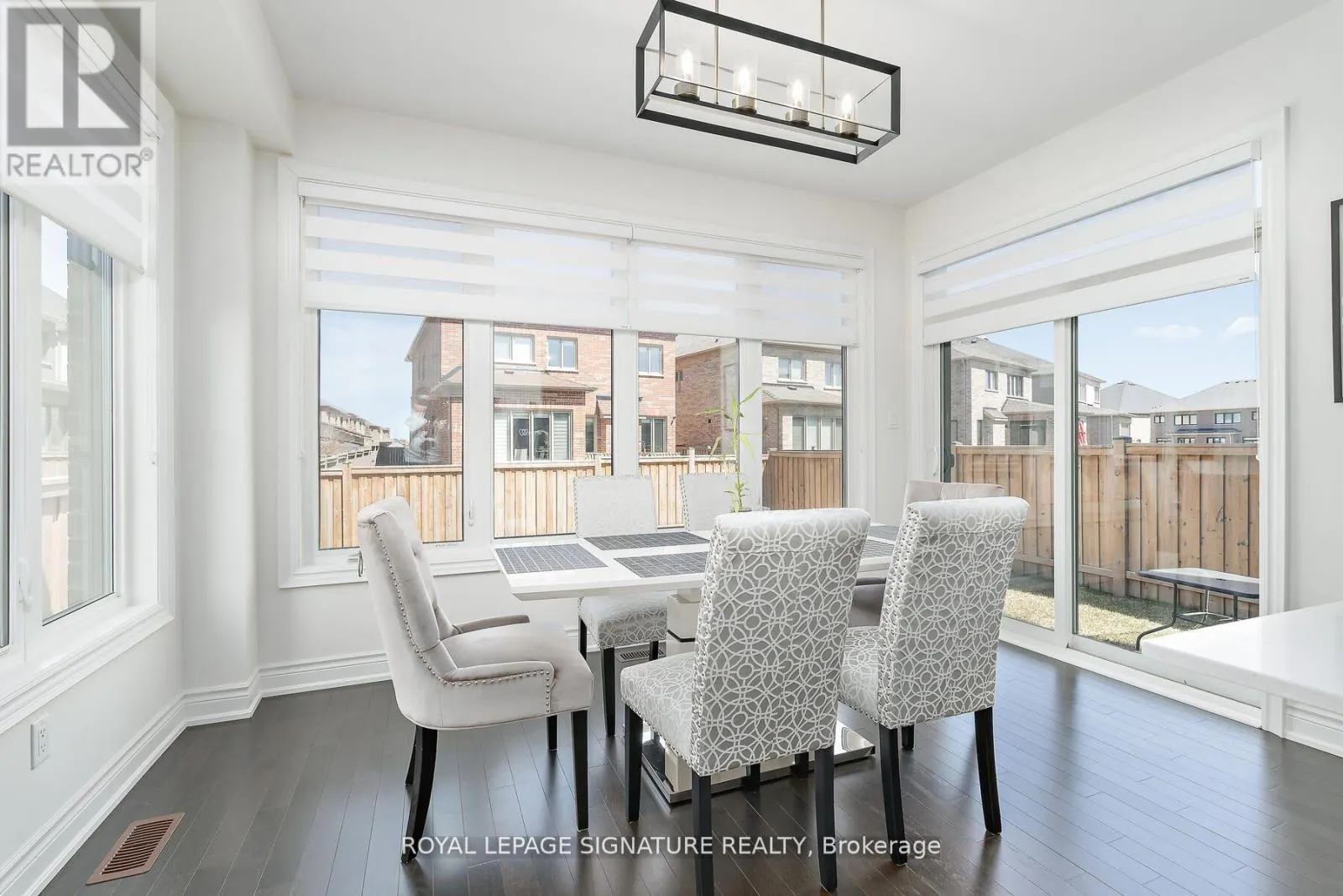 21 VINEYARD DRIVE