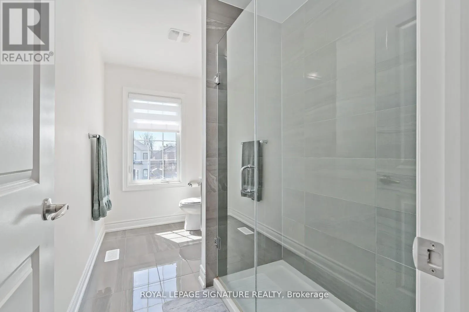 21 VINEYARD DRIVE