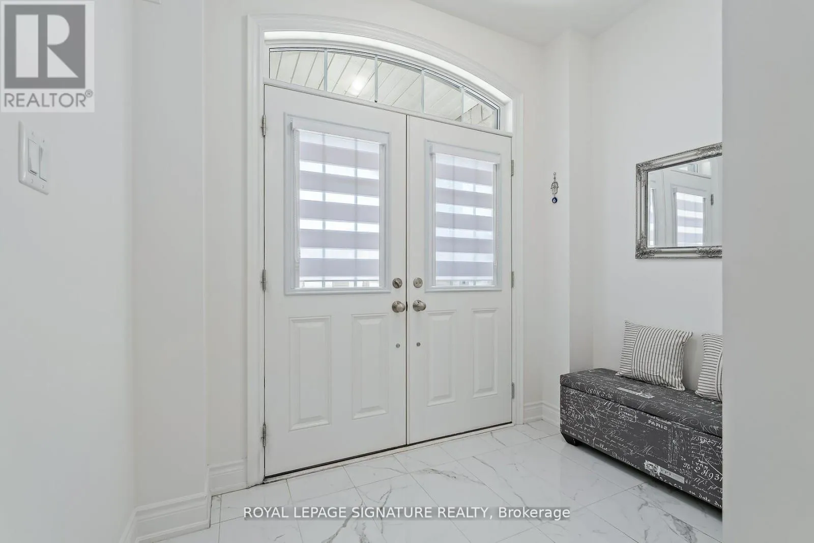 21 VINEYARD DRIVE