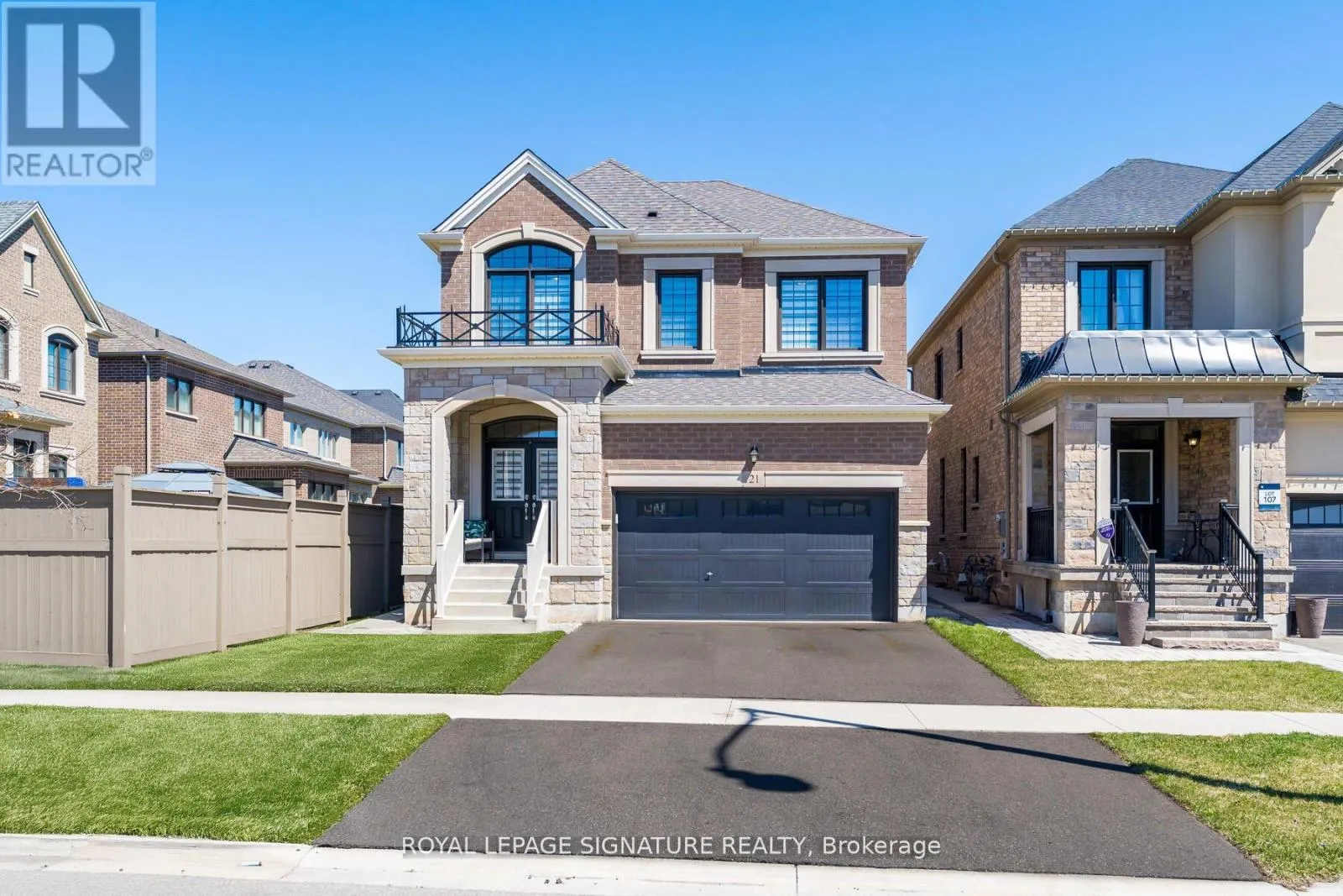 21 VINEYARD DRIVE