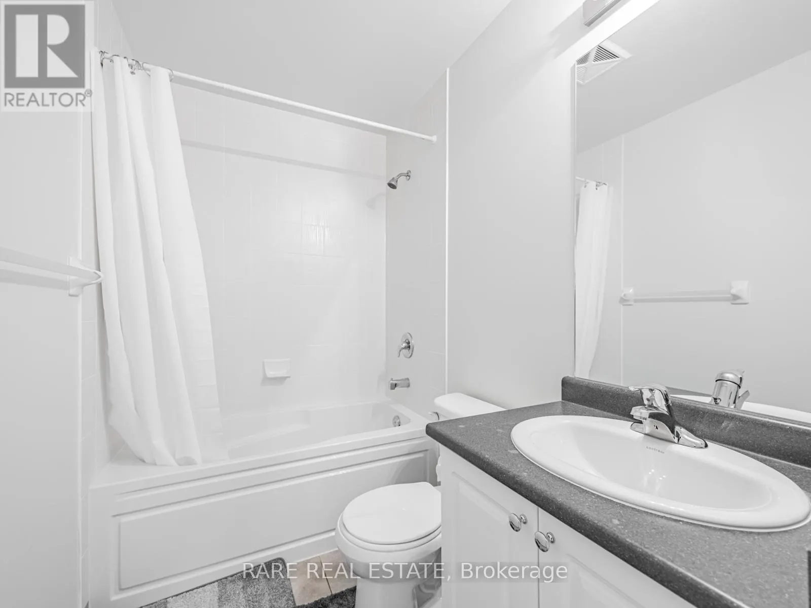817 - 349 RATHBURN ROAD W