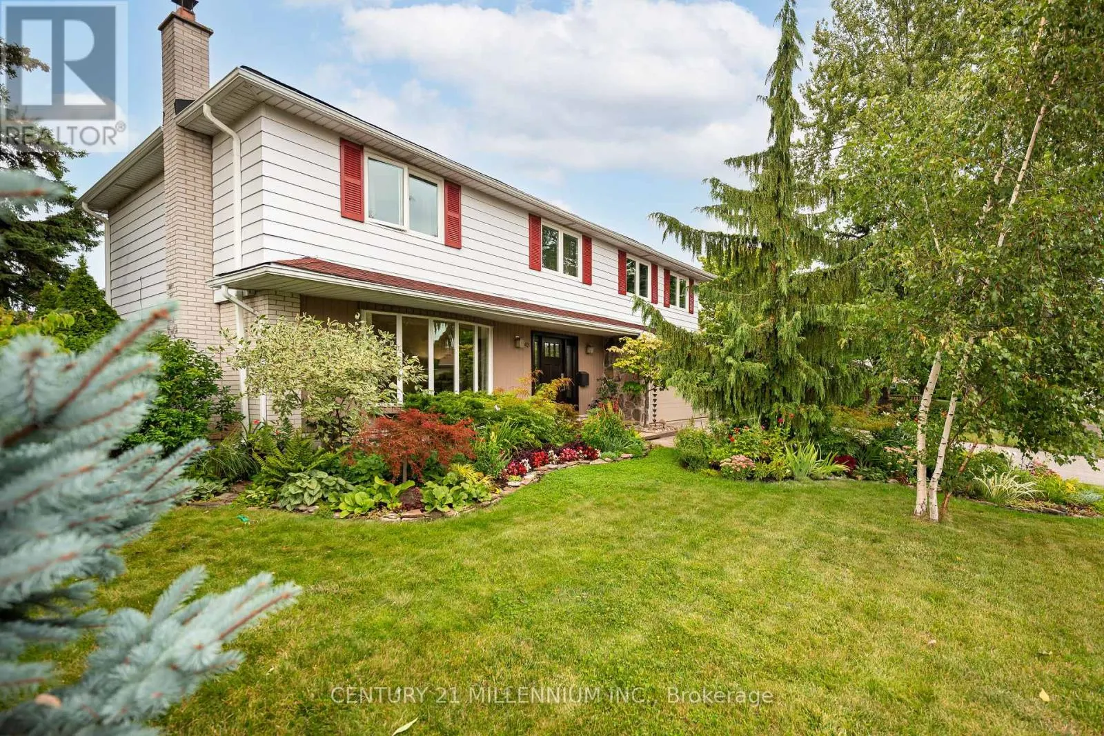 43 ERINDALE CRESCENT