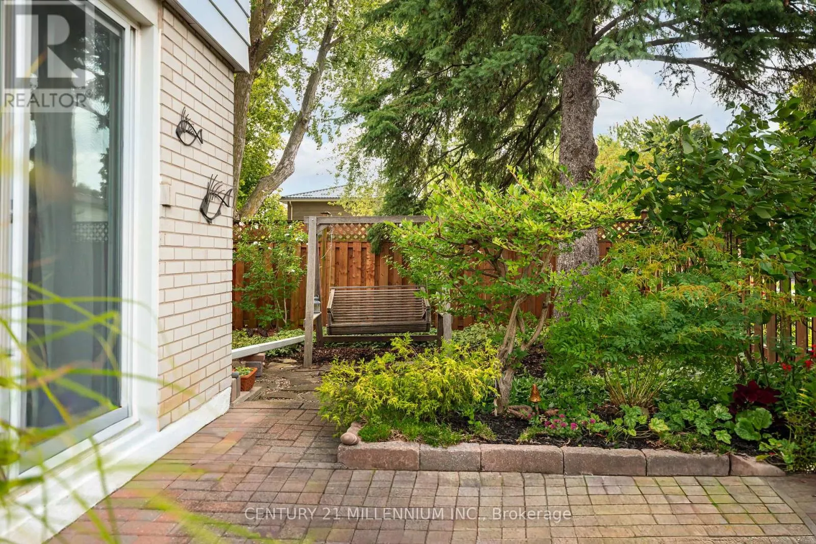 43 ERINDALE CRESCENT