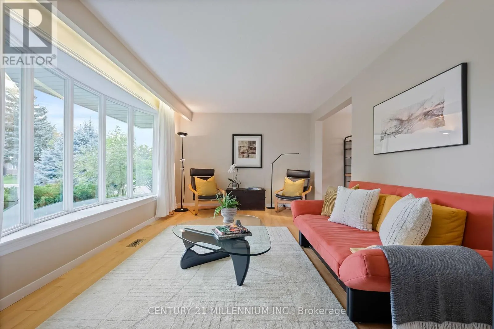 43 ERINDALE CRESCENT