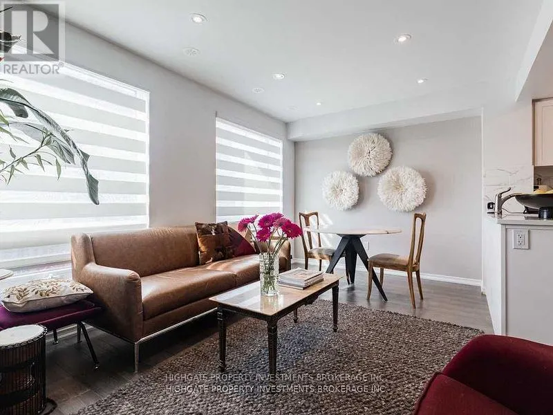 224 - 7 APPLEWOOD LANE