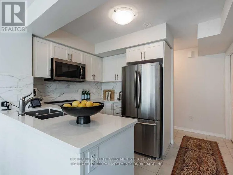 224 - 7 APPLEWOOD LANE