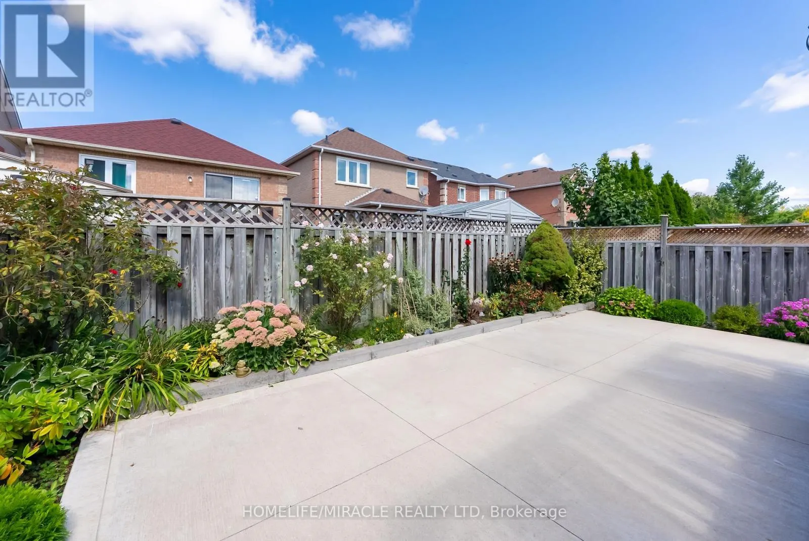 23 MOSLEY CRESCENT
