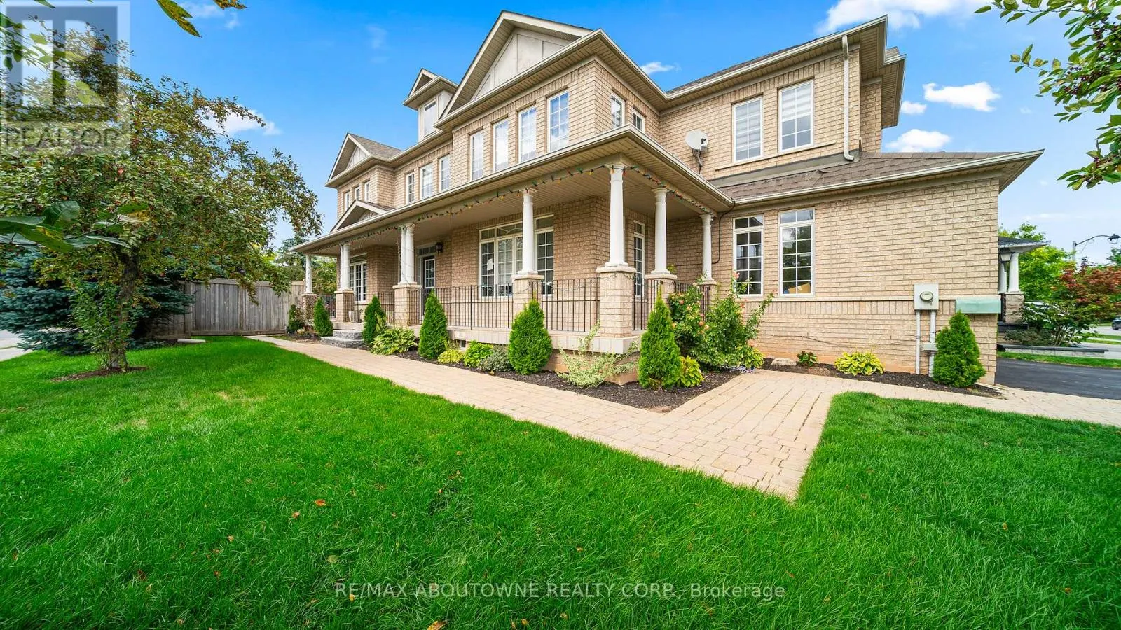UPPER - 2437 WEST HAM ROAD