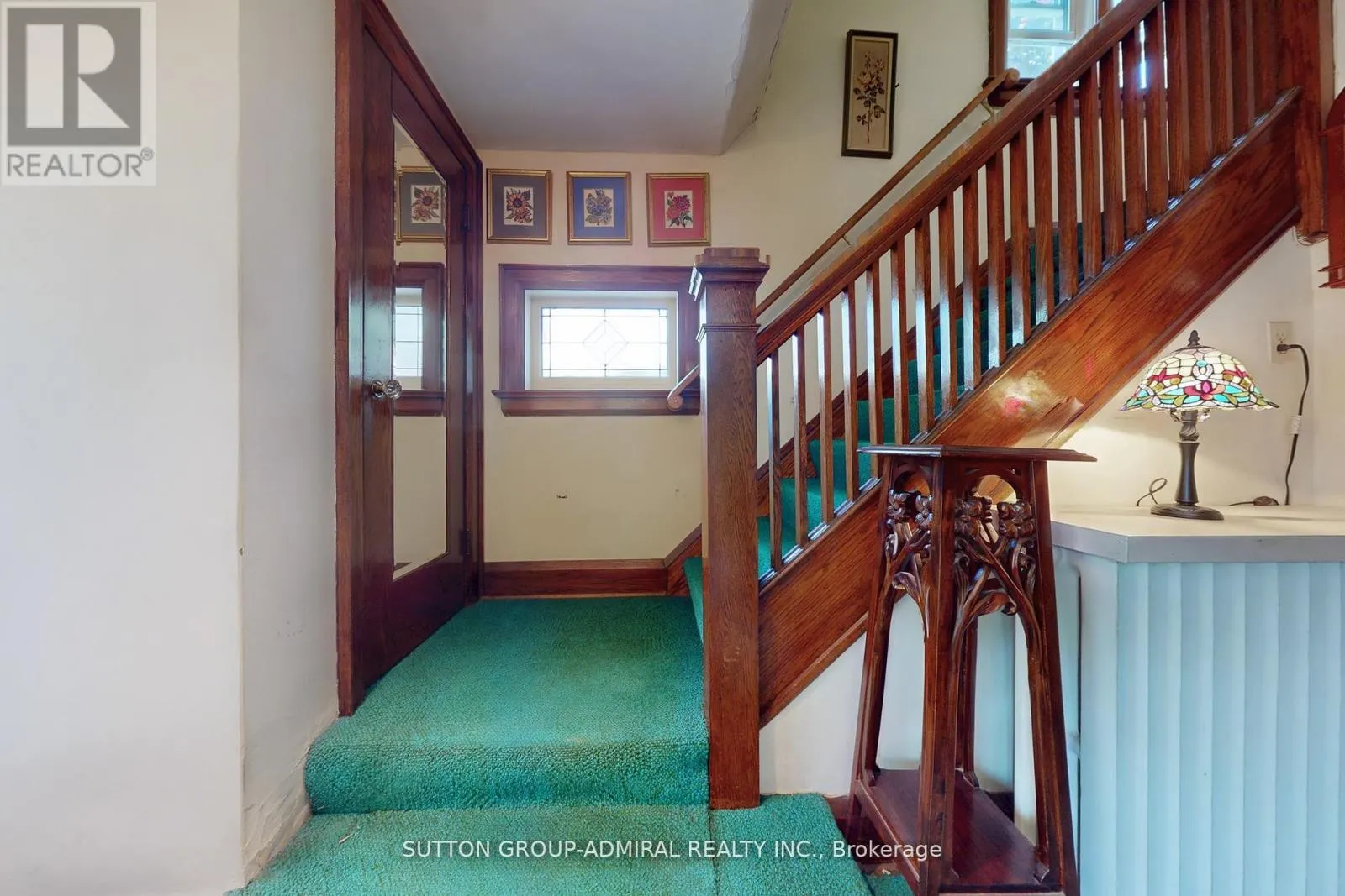 1 VALLEYVIEW GARDENS