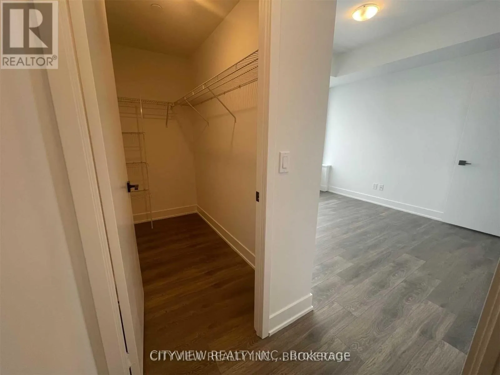 1119 - 2489 TAUNTON ROAD