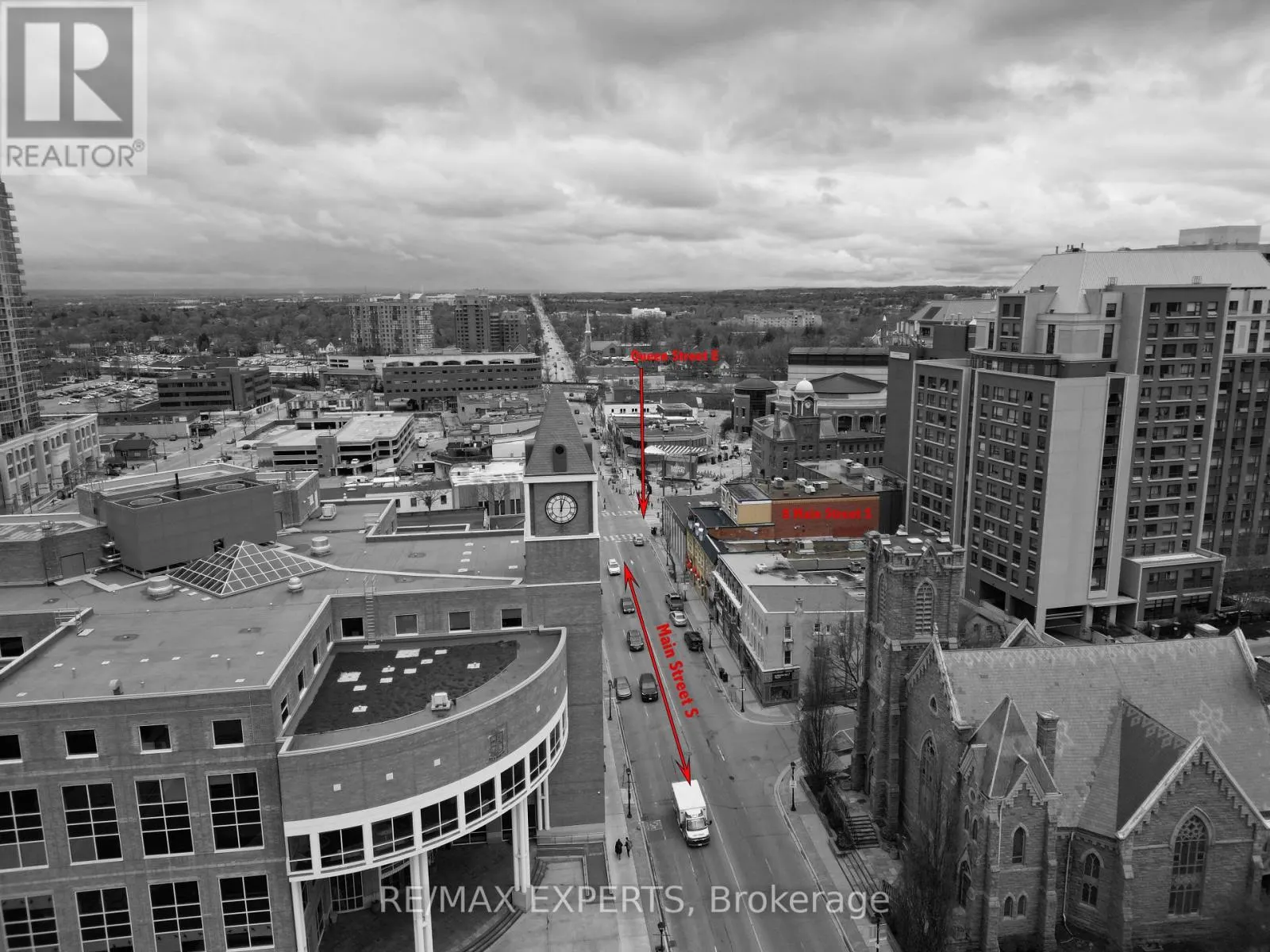 101 - 8 MAIN STREET S